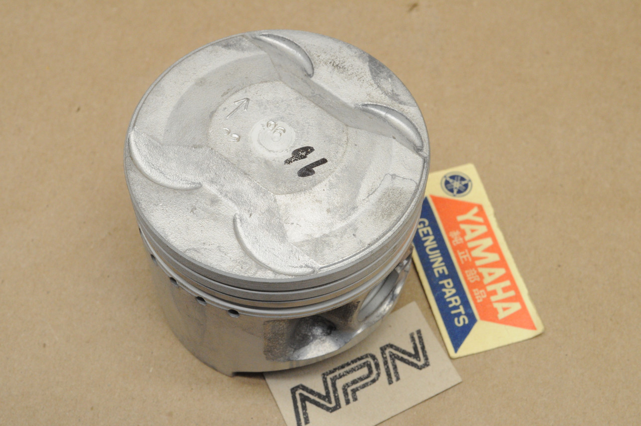 NOS Yamaha 1973-74 TX500 1975-77 XS500  Standard Piston 421-11631-03-96