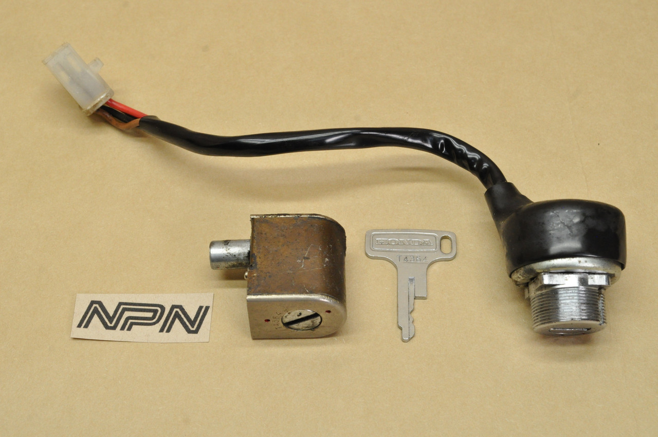 Vintage Used OEM Honda CB500 K0 1971 Ignition Switch Lock Key Lot 35020-323-671