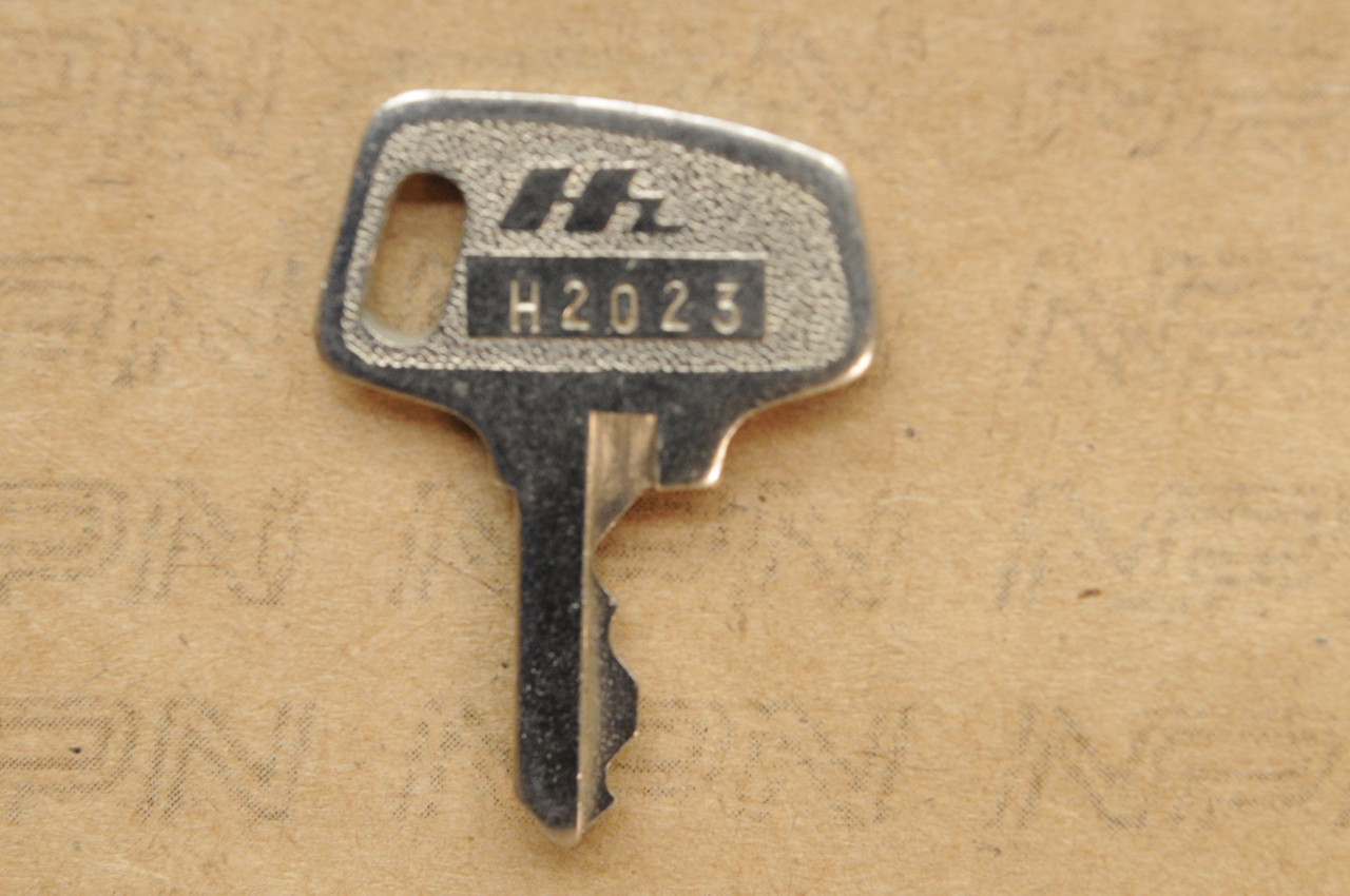 NOS Honda OEM Ignition Lock & Switch Key Single Groove H2023