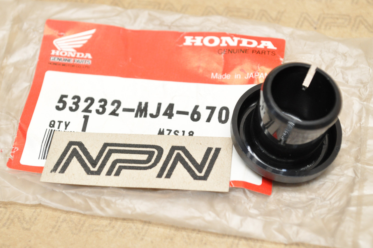 NOS Honda CB400 F CBR1000 CMX450 NT650 VF1000 VFR750 Nut Cap 53232