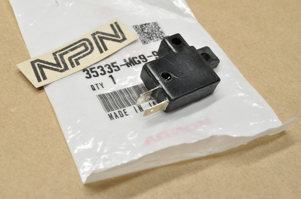 NOS Honda GL1200 GL1500 GL1800 Gold Wing Clutch Cruise Switch 35335-MG9-951