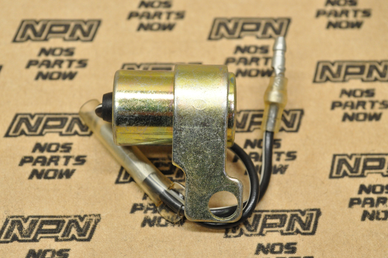 NOS Honda MT125 MT250 XL250 XL350 Ignition Condenser 30250-329-305