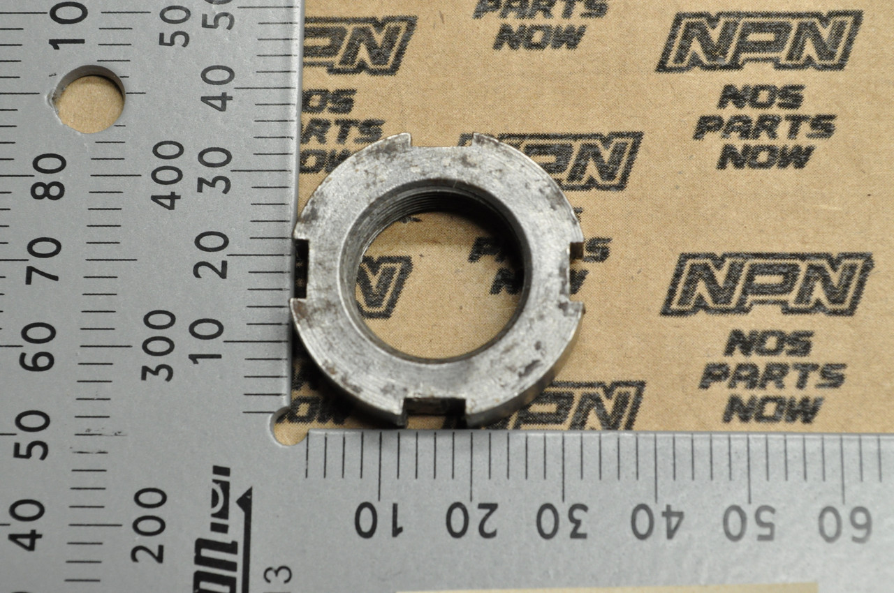 Vintage Used OEM Honda CA72 CA77 CB72 CB77 CL72 CL77 Lock Nut 90231-259-010