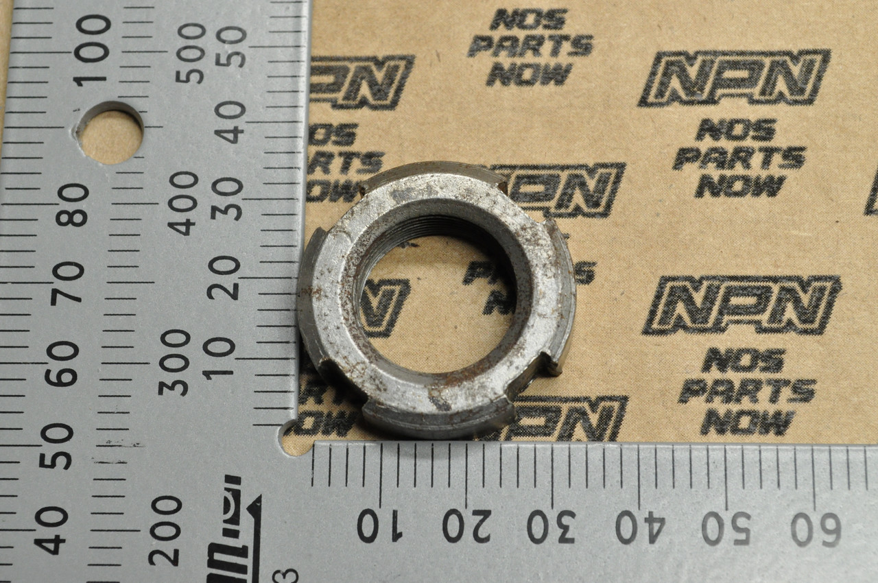 Vintage Used OEM Honda CA72 CA77 CB72 CB77 CL72 CL77 Lock Nut 90231-259-010