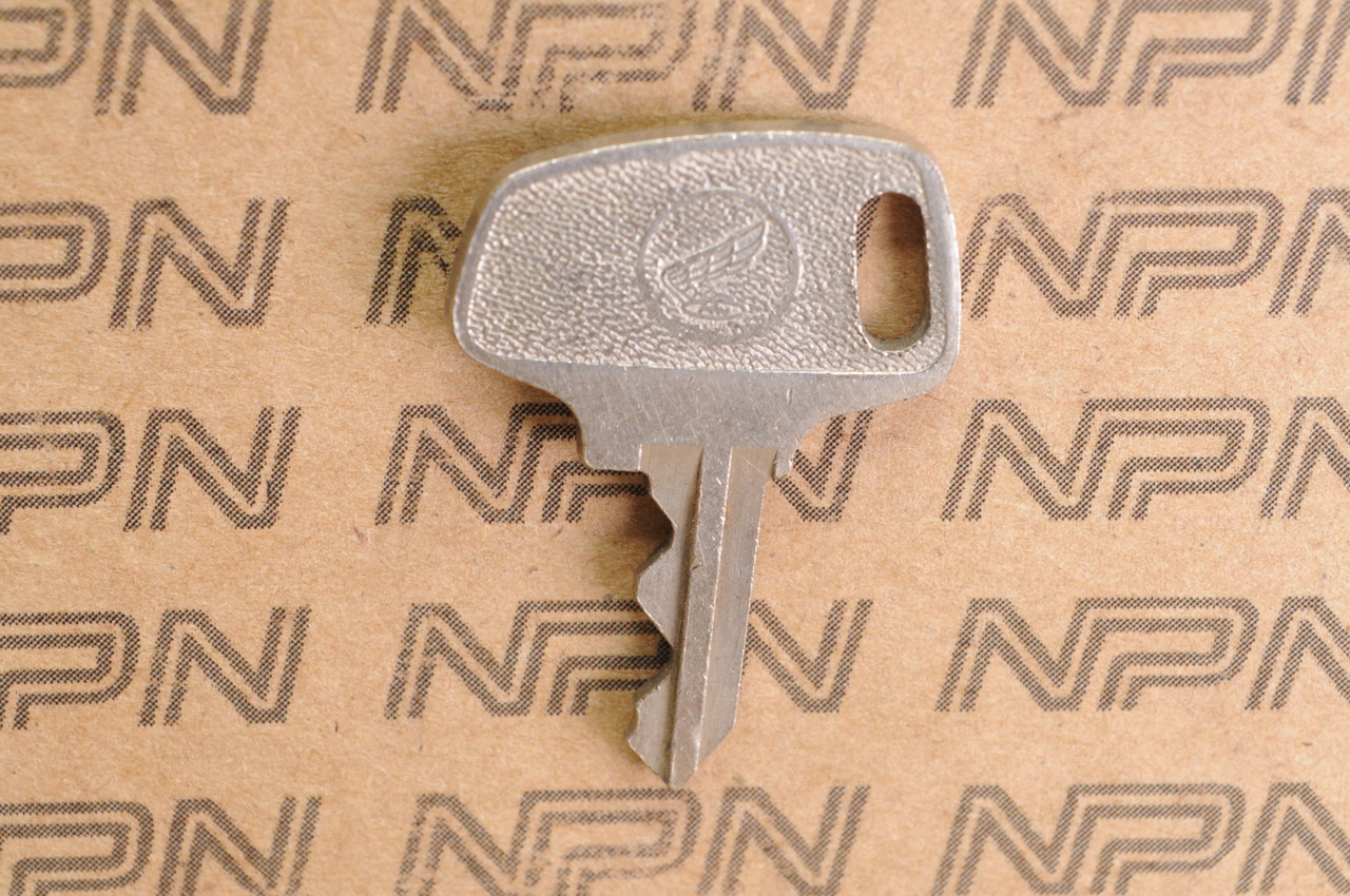 NOS Honda OEM Ignition Lock & Switch Key Double Groove Back H4605