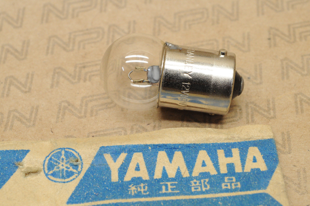 NOS Yamaha CY50 SH50 Stanley Turn Signal Bulb 12V-10W 851-84744-00