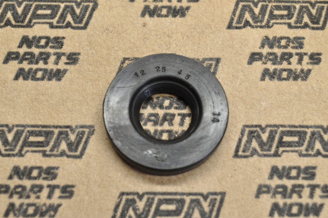 NOS Honda CA175 CB72 CB77 CB92 CL160 CL175 CL72 CL77 TK Oil Seal 91204-200-000