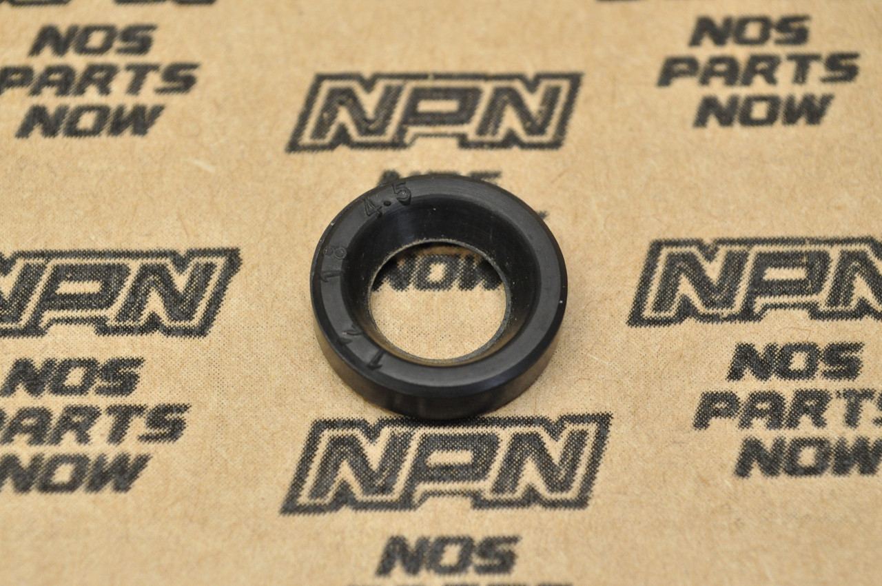 NOS Honda CL175 CA175 Left Crankcase Cover TK Oil Seal 12x18x4.5 91201-235-000