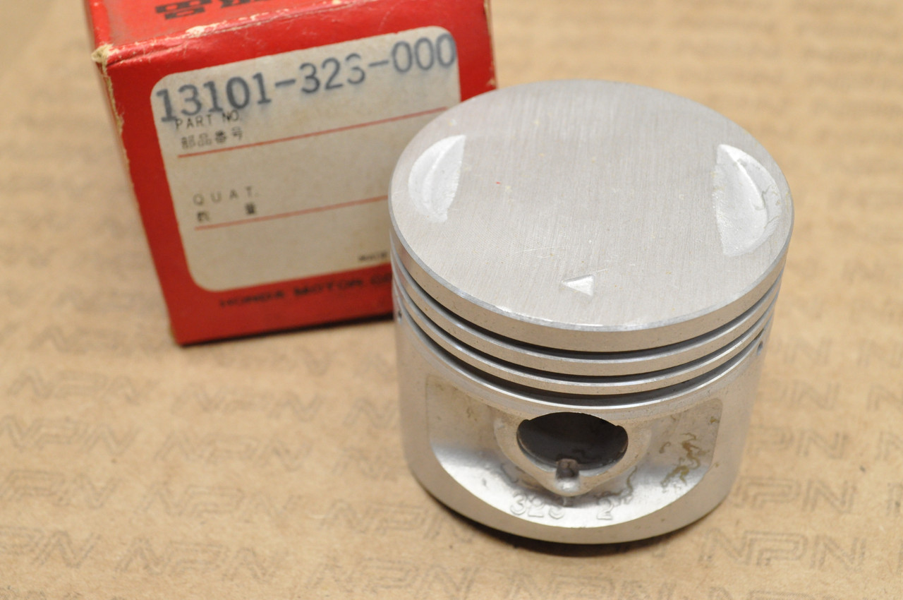 NOS Honda CB500 K0-K2 STD Standard Size Piston 13101-323-000