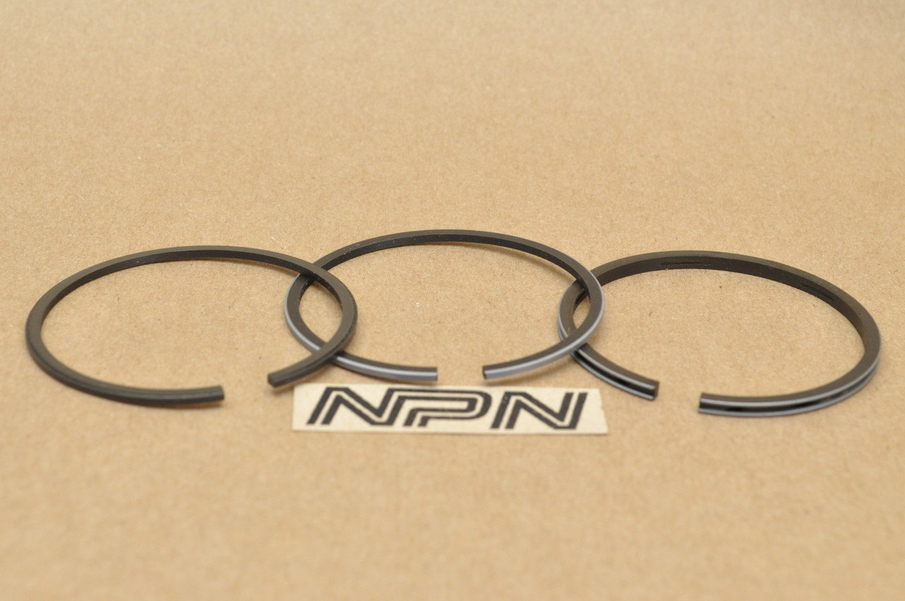 NOS Honda CB100 CL100 SL100 .25 Oversize Piston Ring Set 13021-107-711