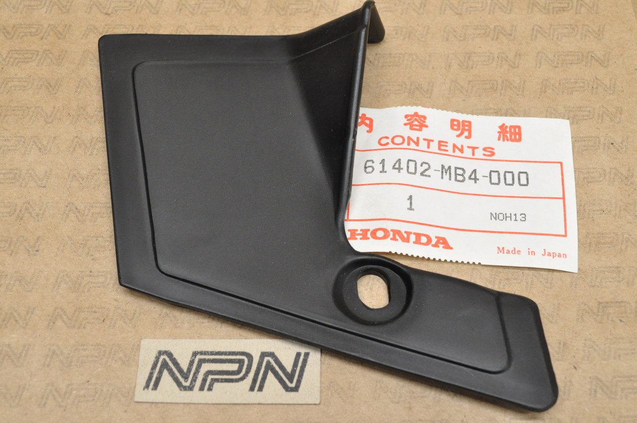 NOS Honda 1983-86 VF1100 C V65 Magna Right Front Air Cleaner Cover 61402-MB4-000