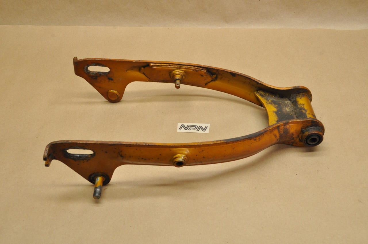 コンディショナー Vintage Used OEM Honda CT70 K0 Rear Swing Arm Candy Gold 52100-098