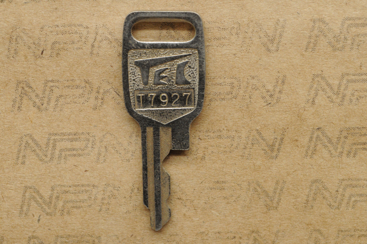 NOS Honda Lock Key & Ignition Switch Ward Cut Double Groove T7927