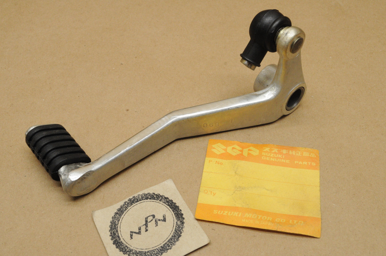 NOS Suzuki 1986-88 GSX-R1100 Gear Shift Pedal Lever Assembly 25600-06B00