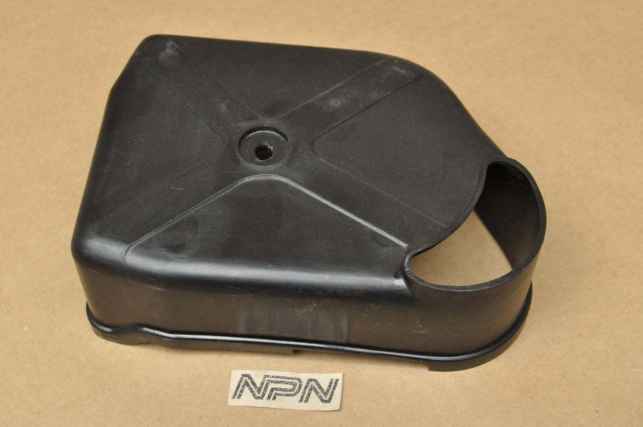 NOS Honda CB175 CL175 K4-K5 Right Air Filter Cleaner Right Inner Cover 17214-315-000