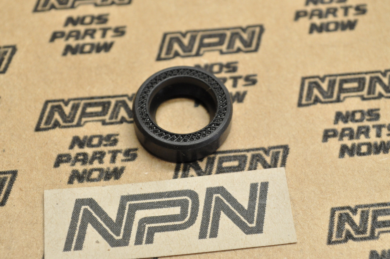 NOS Honda ATC110 ATC125 ATC70 ATC90 TRX125 TRX70 TRX90 Oil Seal 91204-HB2-003
