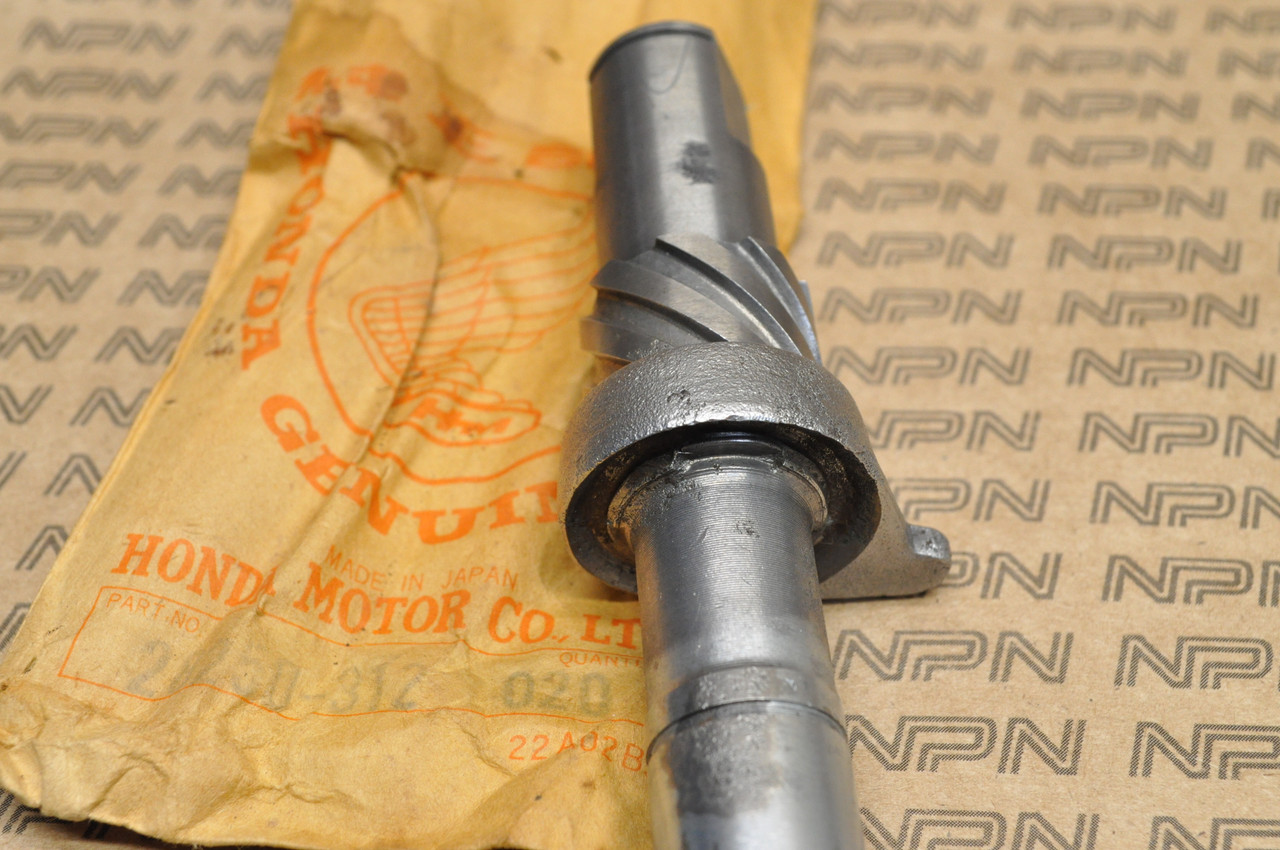 NOS Honda SL350 K1-K2 Kick Start Starter Spindle 28250-312-020