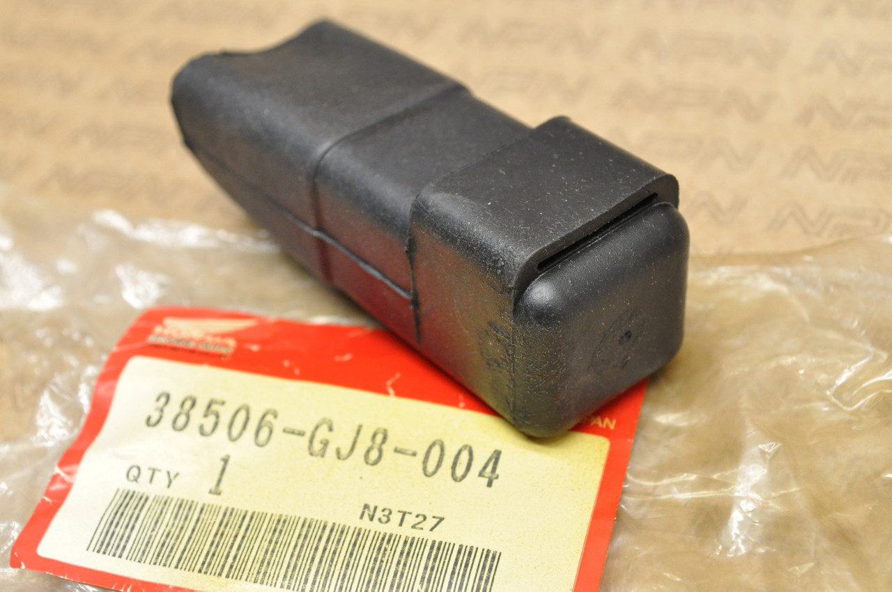 NOS Honda 1984 ATC200 ES Big Red TRX200 Starter Relay Holder 38506-GJ8-004