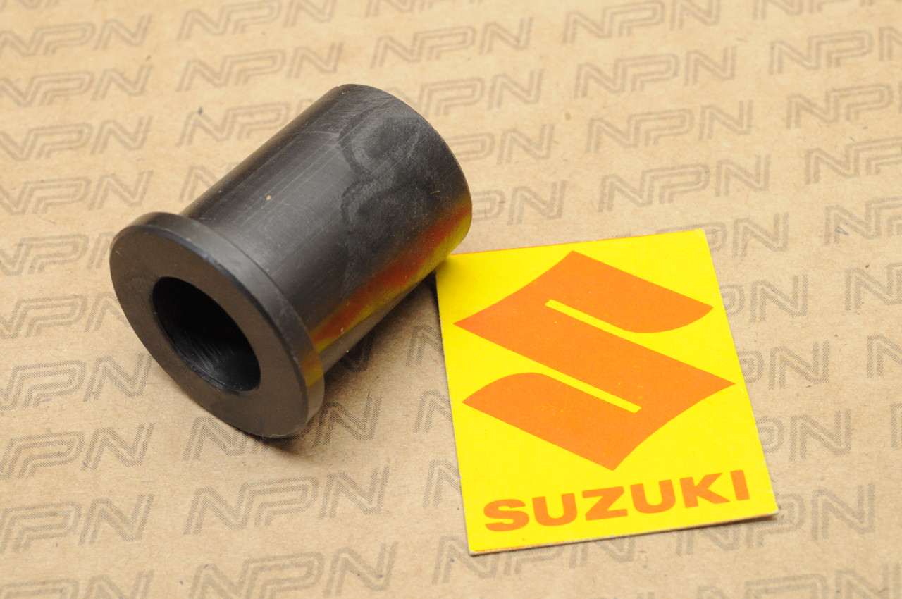 NOS Suzuki LT-4 LT-F250 LT-F4 LT-F300 Lower Steering Shaft Bushing 51661-19B10