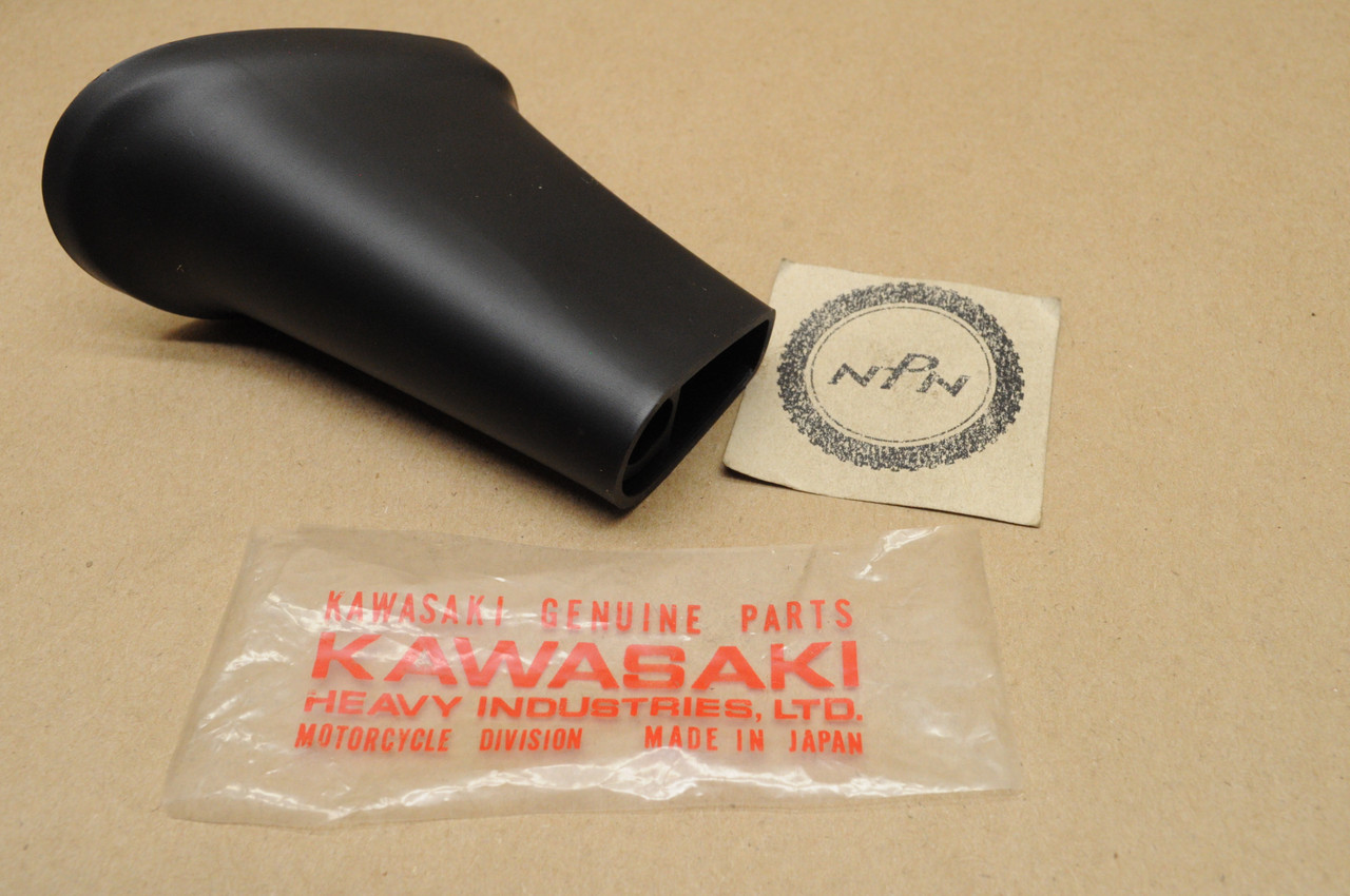 NOS Kawasaki 1987-93 EX500 Front Turn Signal Bracket 23051-1190