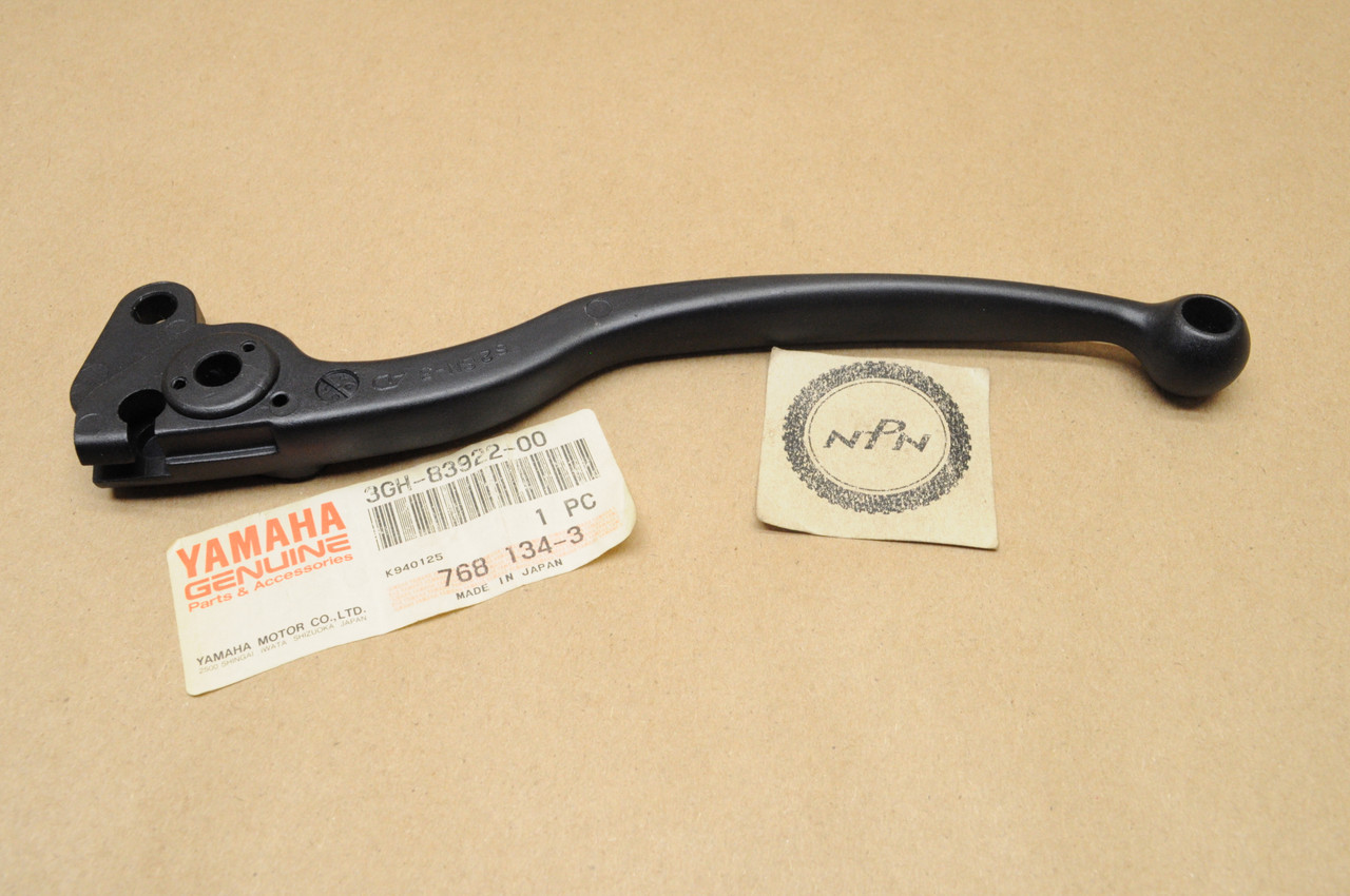 NOS Yamaha YFM250 YFM350 YFS200 Right Brake Lever #2 3GH-83922-00