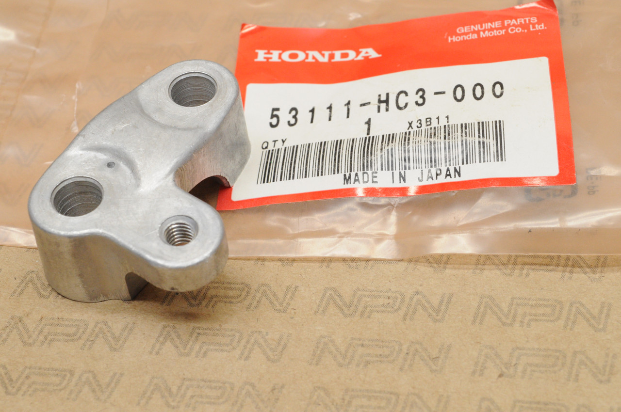 NOS Honda TRX125 TRX250 Upper Handlebar Clamp Holder 53111-HC3-000