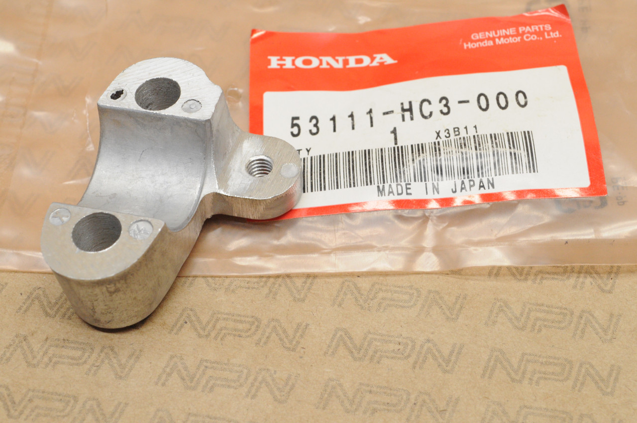 NOS Honda TRX125 TRX250 Upper Handlebar Clamp Holder 53111-HC3-000