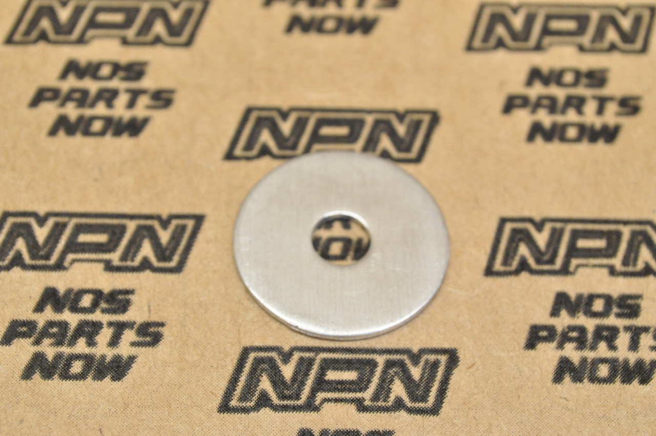 NOS Honda CR125 R CR250 R CR500 R Radiator Mounting Washer 90403-KA3-830
