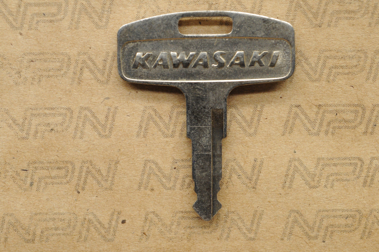 NOS Kawasaki Ignition Switch & Lock Key # 408 27008-063-08