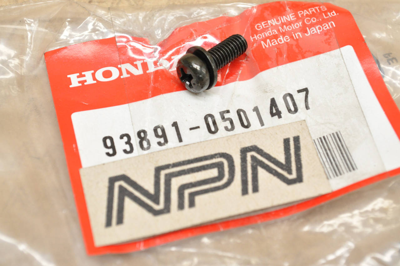 NOS Honda CBR1000 CH150 GL1500 NT650 NX250 VF500 VT700 Screw 93891-05014-07