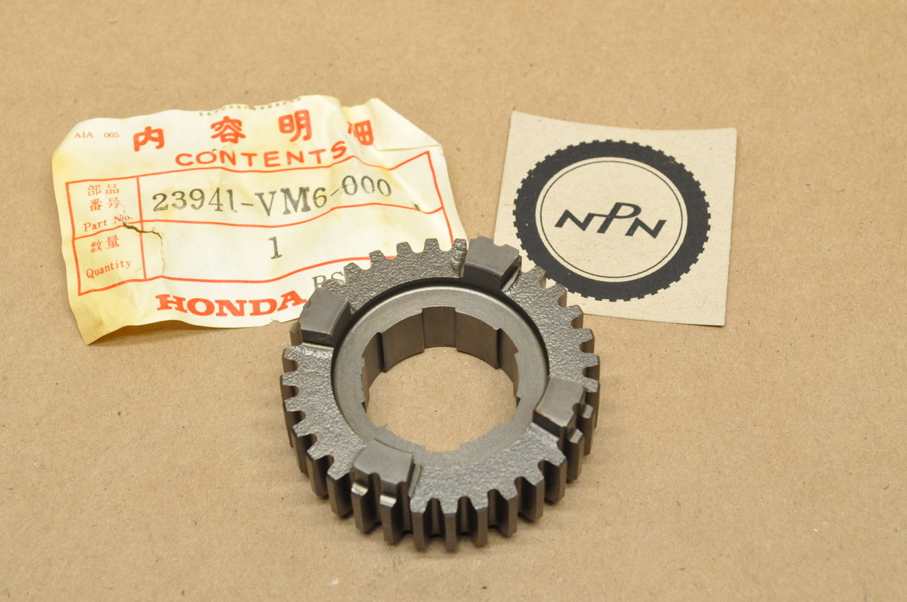 NOS Honda 1985-86 TRX125 Fourtrax High Drive Gear 32T 23941-VM6-000