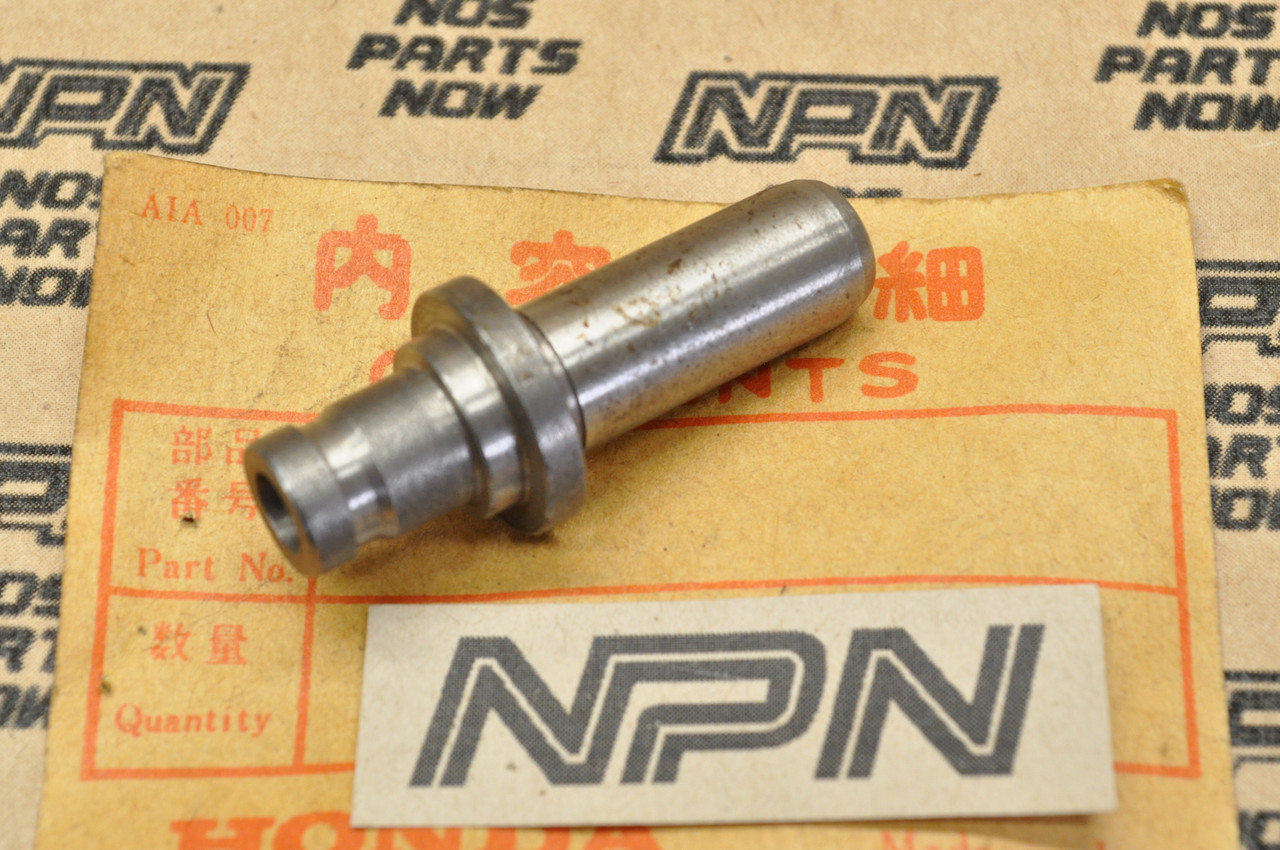 NOS Honda ATC125 M CT110 Trail 110 TRX125 Exhaust Valve Guide 12023-459-300