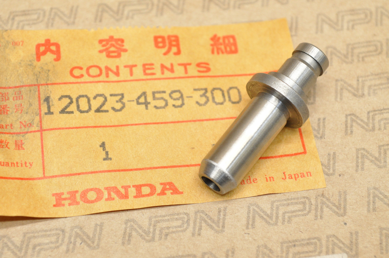 NOS Honda ATC125 M CT110 Trail 110 TRX125 Exhaust Valve Guide 12023-459-300