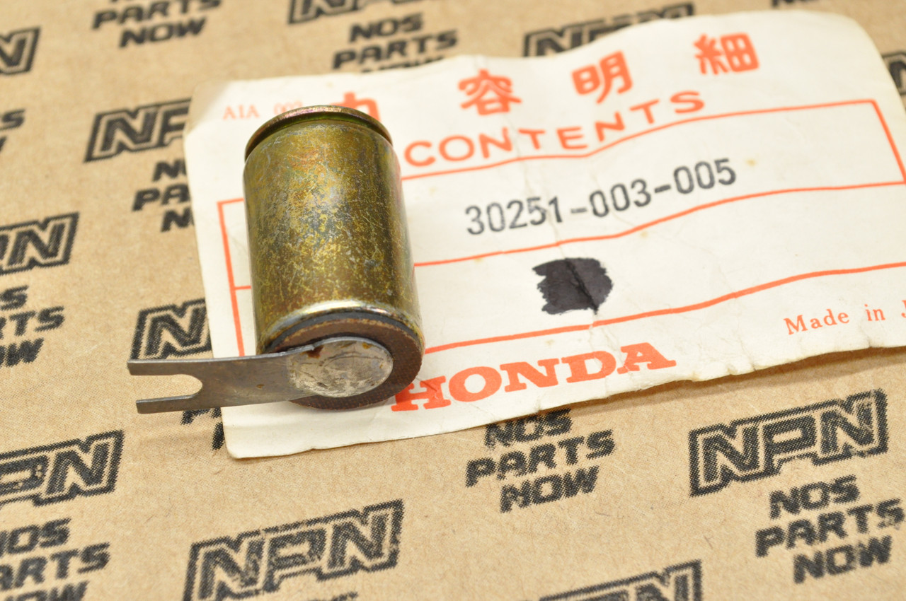 NOS Honda C70 C70M CA102 C102 CA200 C200 CT200 Ignition Condenser 30251-003-005