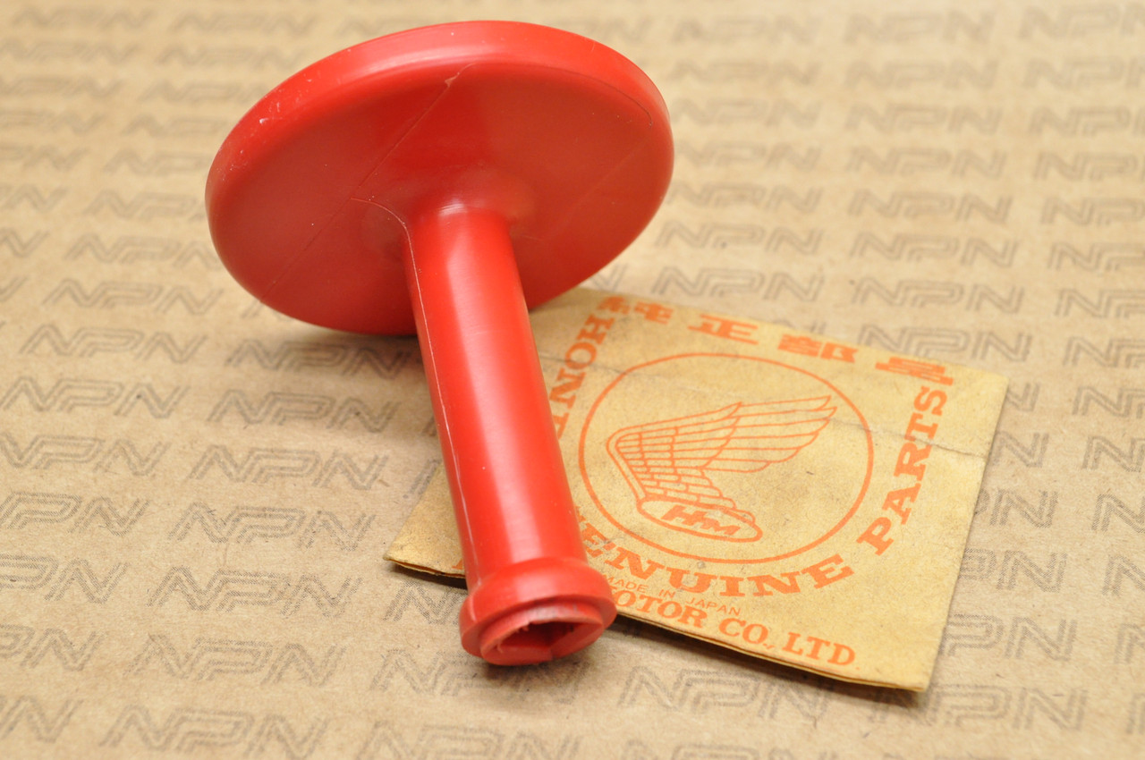 NOS Honda 1986 TRX200 SX Fourtrax Fuel Petcock Lever Knob 16963
