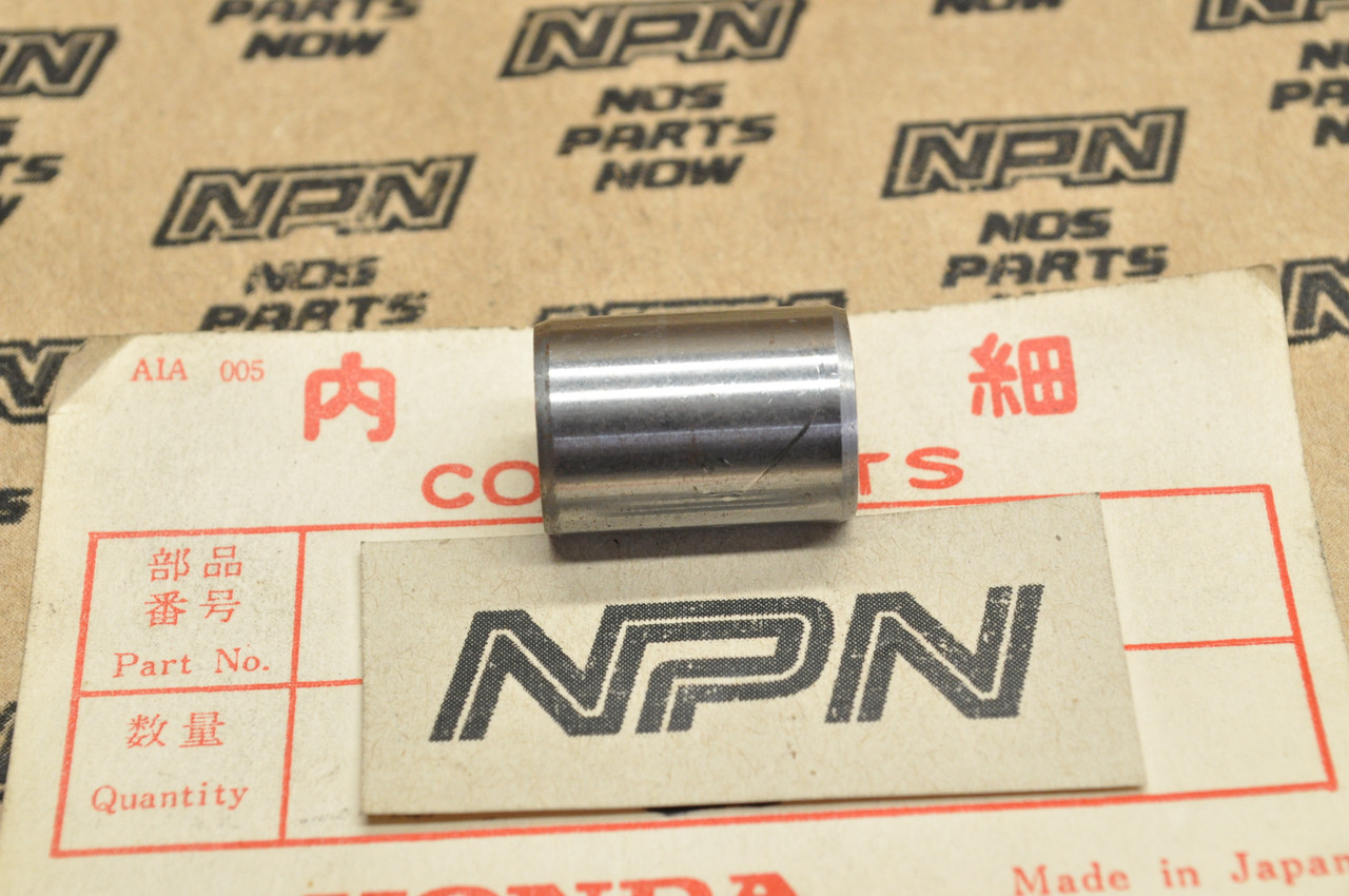 NOS Honda CB350 F CB400 CB450 CJ360 CL360 CR250 GL650 Dowel Pin A 94301-14200