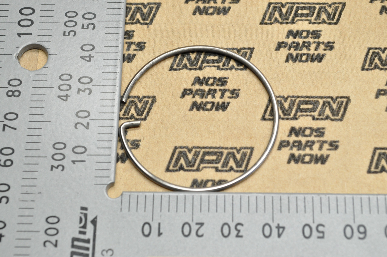 NOS Honda CR250 M CR250R MR250 MT250 Pawl Mount Setting Spring 28258-357-020