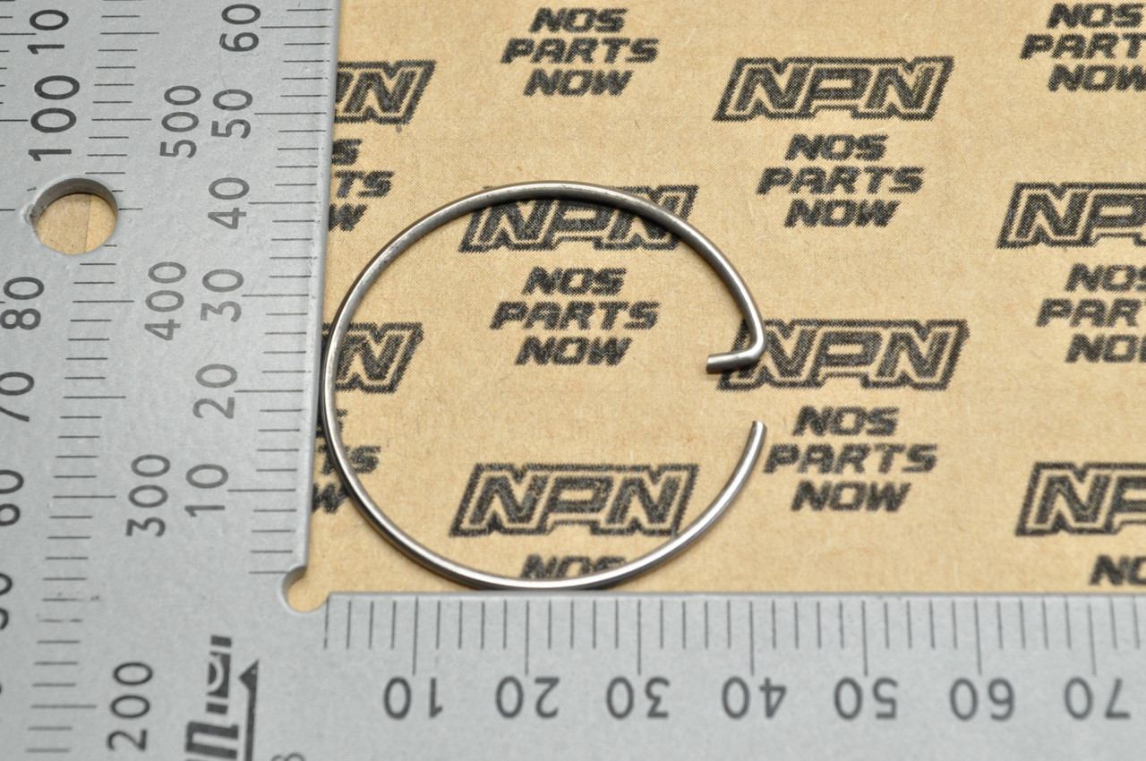 NOS Honda CR250 M CR250R MR250 MT250 Pawl Mount Setting Spring 28258-357-020