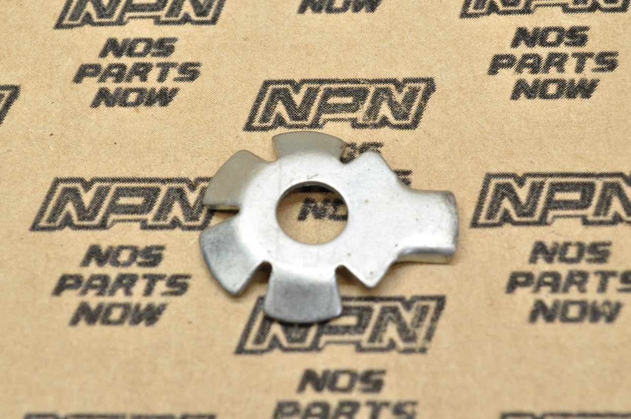 NOS Honda CB160 CL160 Rear Wheel Tongued Washer 90533-222-000