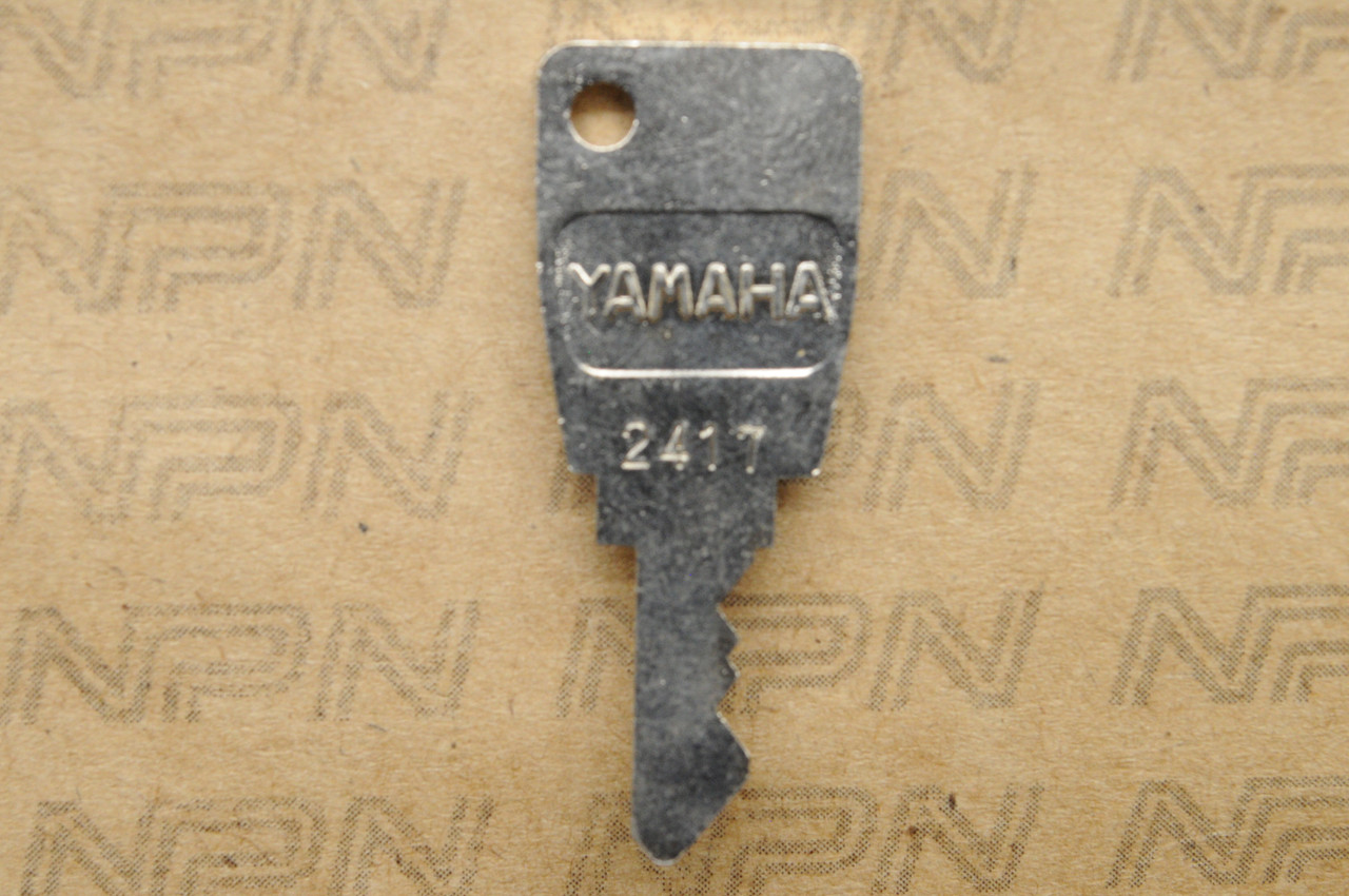 NOS Yamaha Ignition Switch & Lock Key #2417