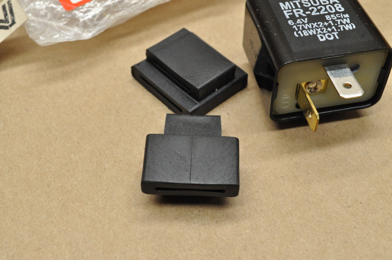 NOS Honda CL100 CL70 CT70 MT250 ST90 XL100 XL250 Turn Signal Relay 38300-GF0-405