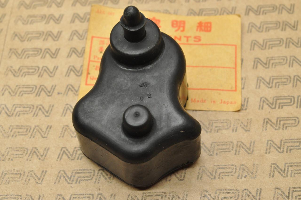 NOS Honda CB750 F K0-1976 CB750 K0-1976 Rear Wheel Damper 41242-300-020