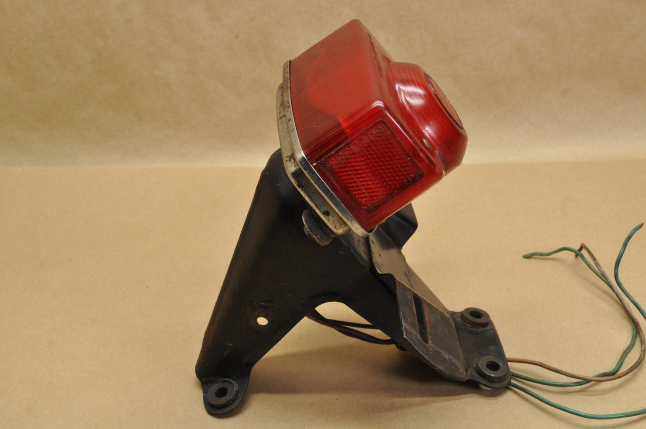 Vtg Used OEM Honda CB175 CB350 CB450 CL175 CL350 CL450 Tail Light 84701-292-671 B