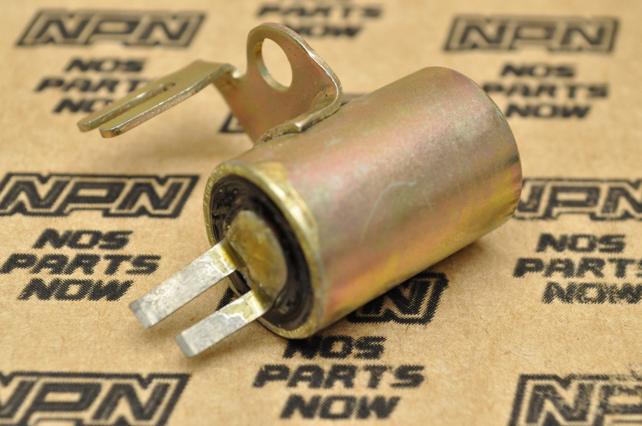 NOS Honda S65 KS Ignition Condenser 30250-035-004