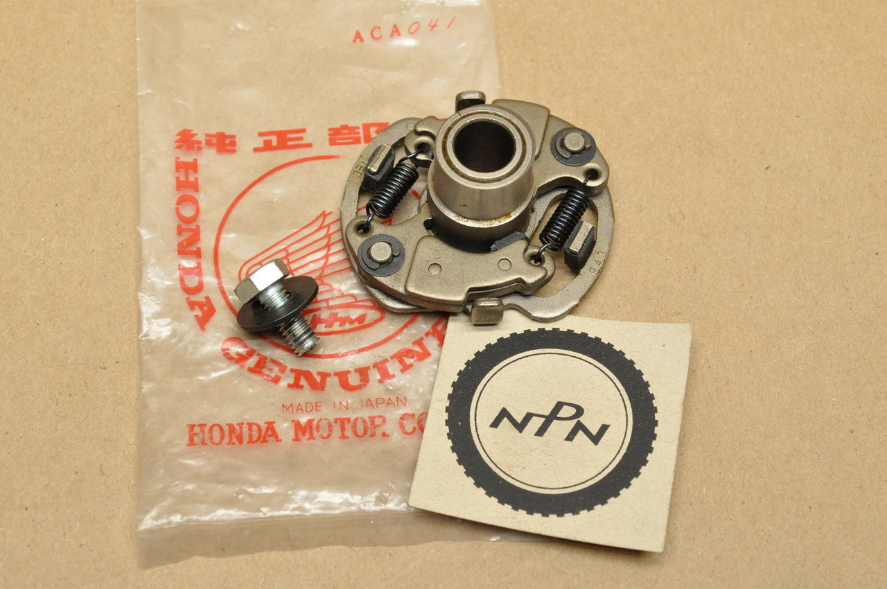 NOS Honda 1979-80 ATC110 Points Spark Advance Assembly 30220-943-005