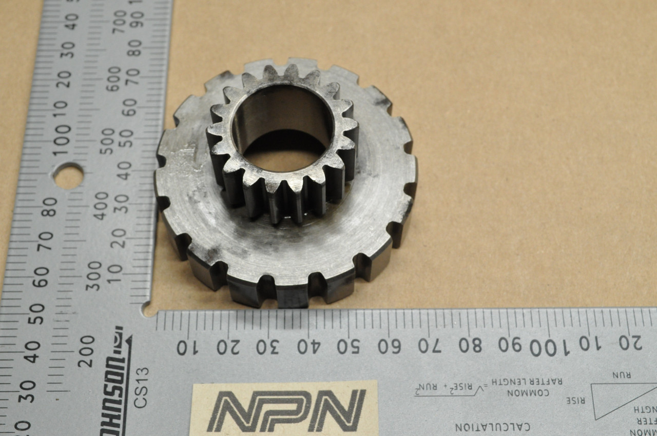 NOS Honda CA200 C200 CL90 S90 SL90 Clutch Drive Gear 18T 23111-030-000