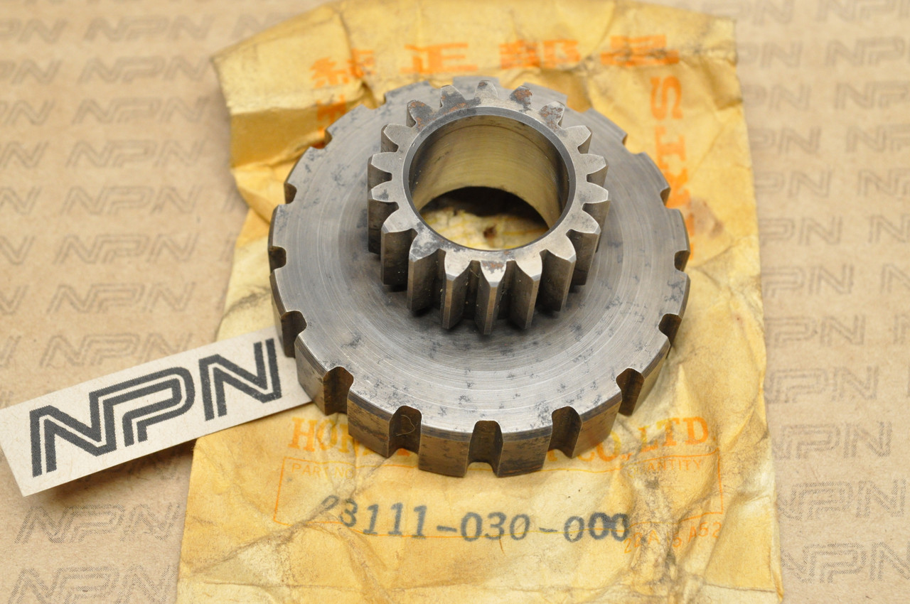 NOS Honda CA200 C200 CL90 S90 SL90 Clutch Drive Gear 18T 23111-030-000