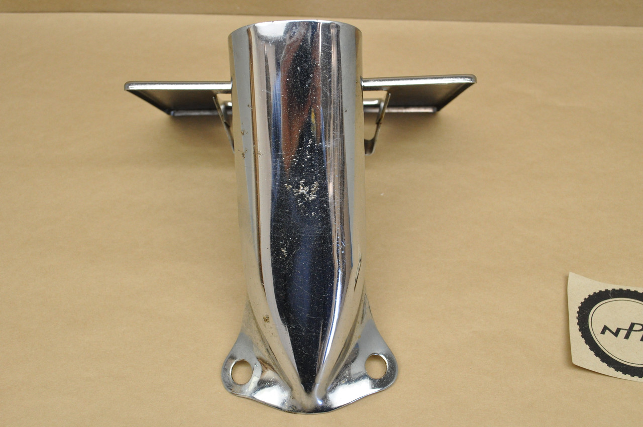 NOS Honda SL90 Tail light License Plate Bracket 84700-074-672