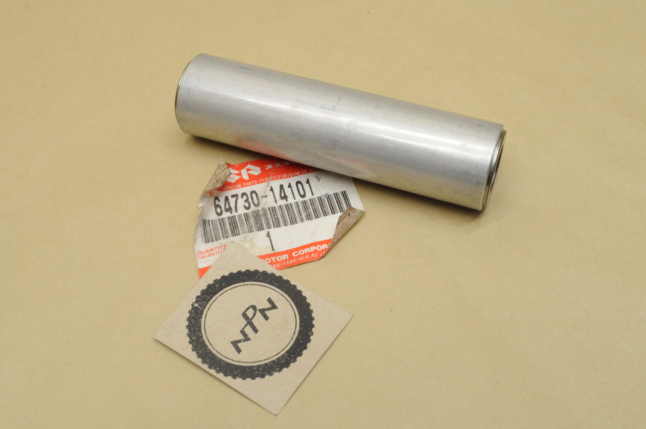 NOS Suzuki 1981-85 RM125 1982-83 RM250 Rear Wheel Hub Spacer 64730