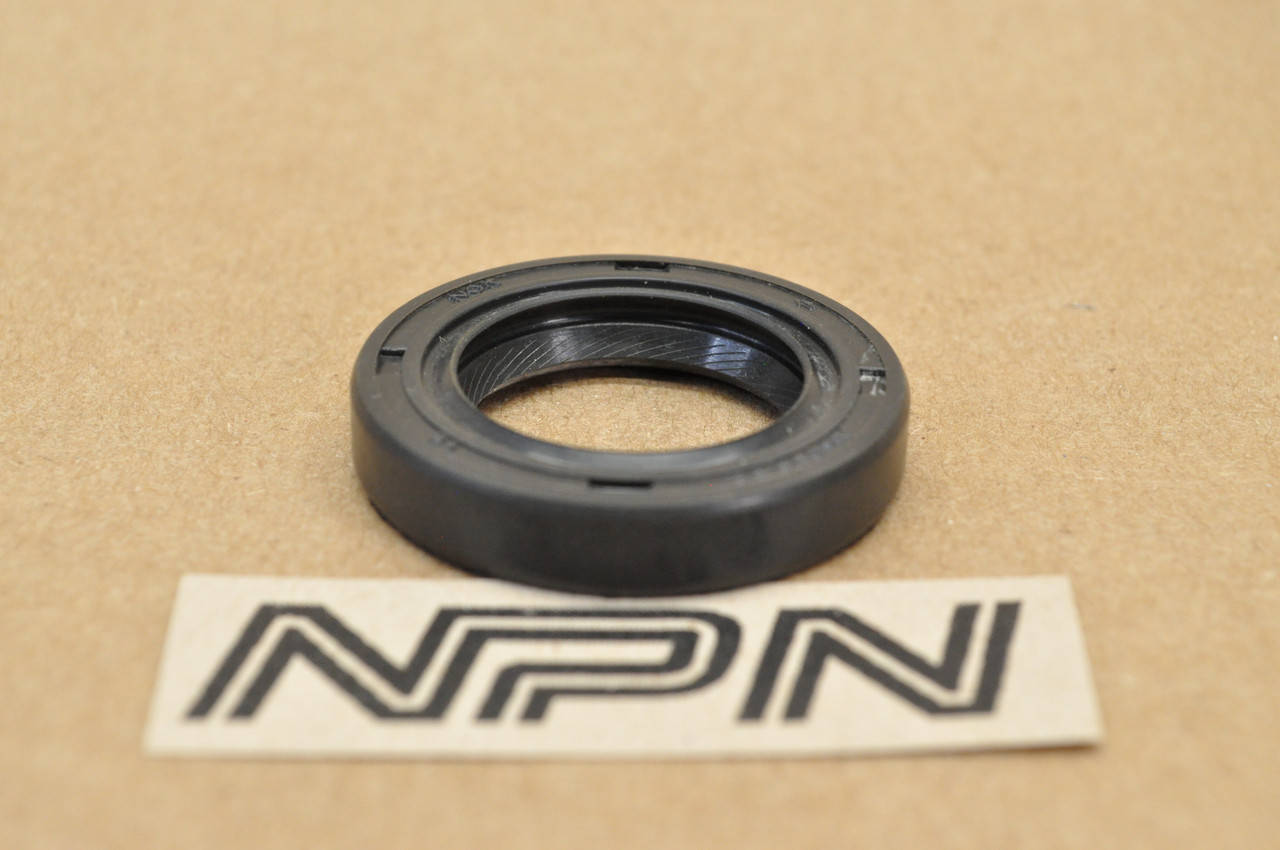 NOS Honda CR125 GB500 MR175 MT125 XL600 XR600 Crank Case Oil Seal 91201-360-005